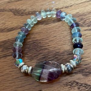 ElleV Design bracelet